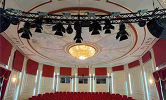 Structure d'éclairage sur mesure pour le théâtre dramatique kazakh
